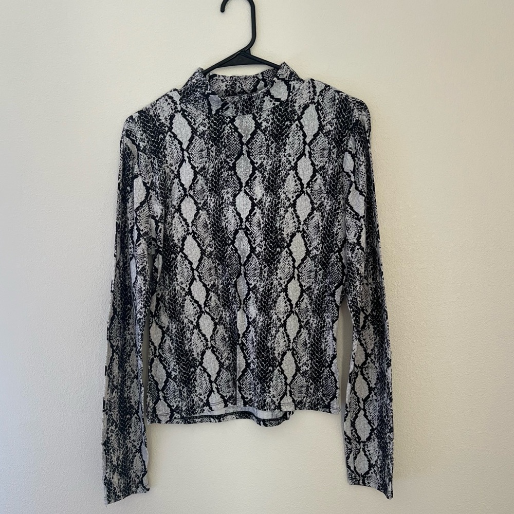 Eye Candy long sleeve top